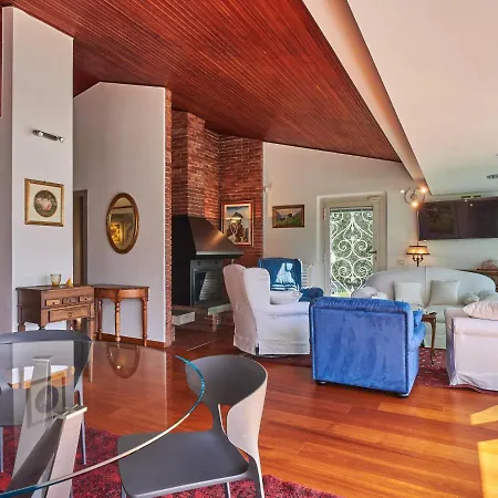 Holiday home Locazione Turistica Martino Olgiasca